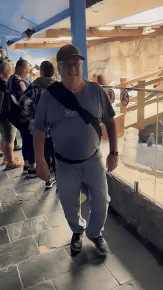 Animated clip of Dad